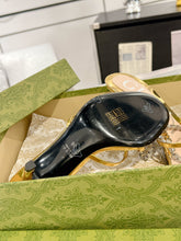 STRAPPY SANDAL WITH RHINESTONE CHAIN IN GOLD PATENT LEATHER